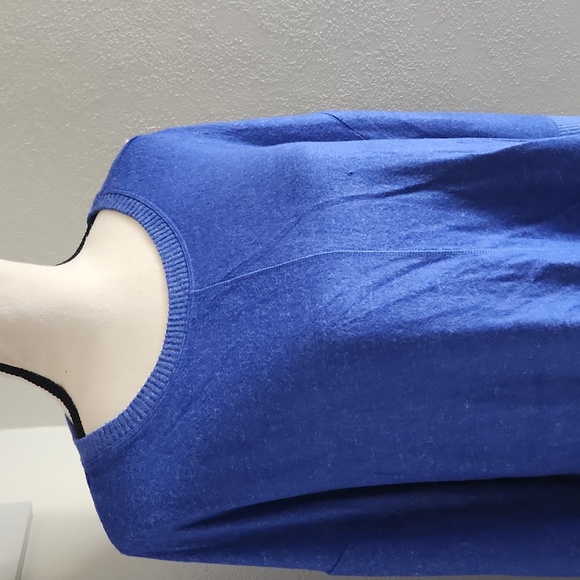 Blue soft sweat shirt - Picture 2 of 6